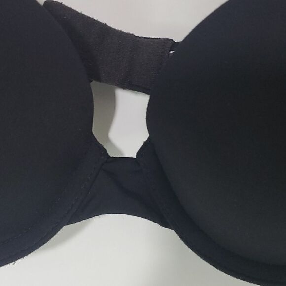 Victoria's Secret Perfect Shape Padded Black Underwire Bra Size 32A - Picture 2 of 10